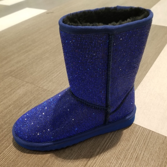 𝙇𝙖𝙨𝙩 10🖤💎Starry Night Swarovski Crystal - BLUE - Picture 3 of 7